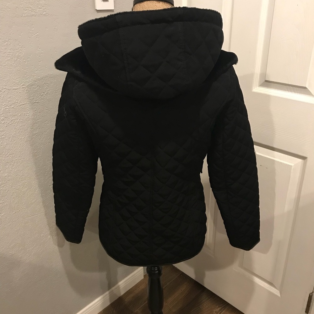 Quilted Coat - Picture 3 of 8